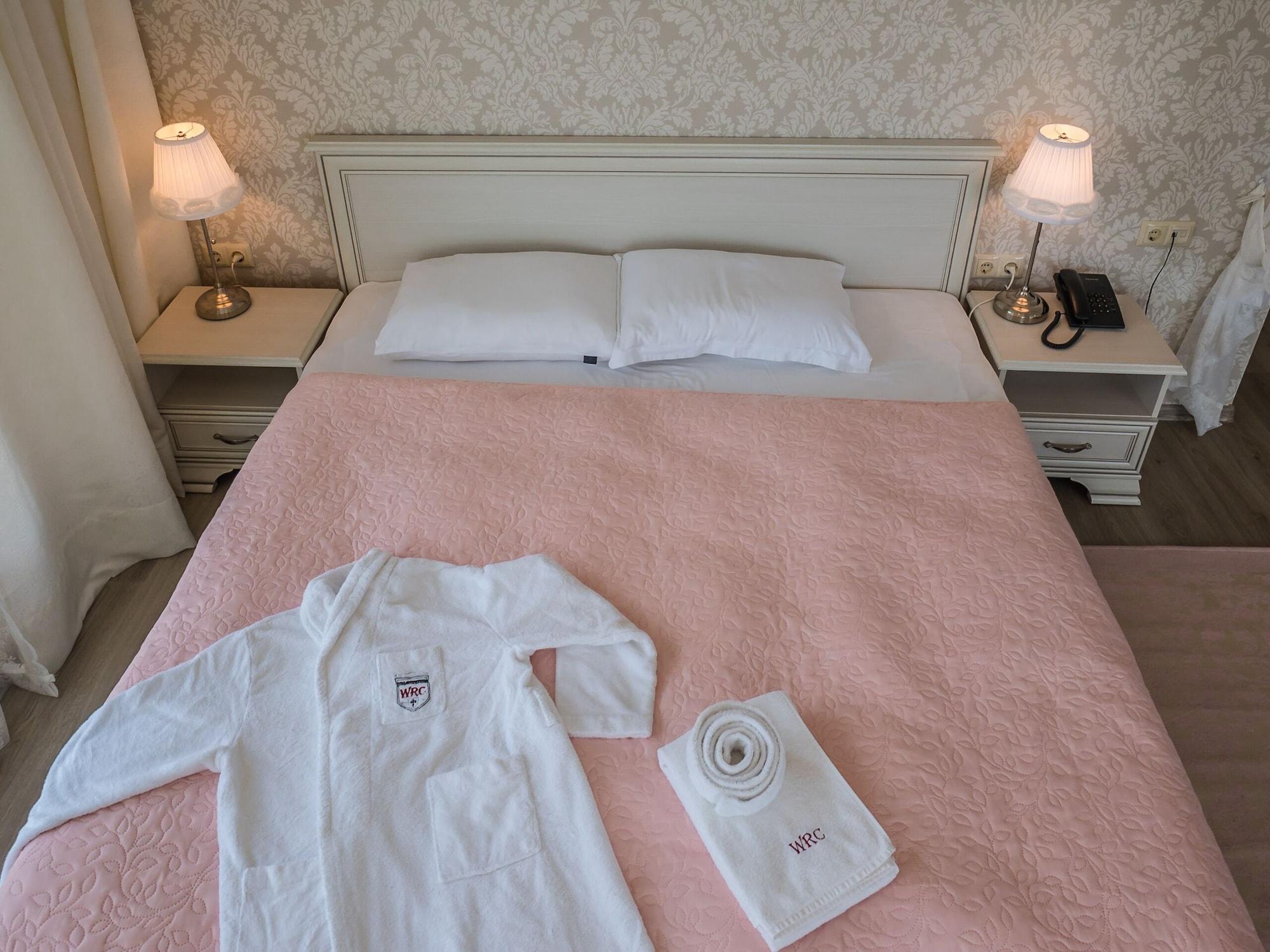 Hotel White Rock Castle &